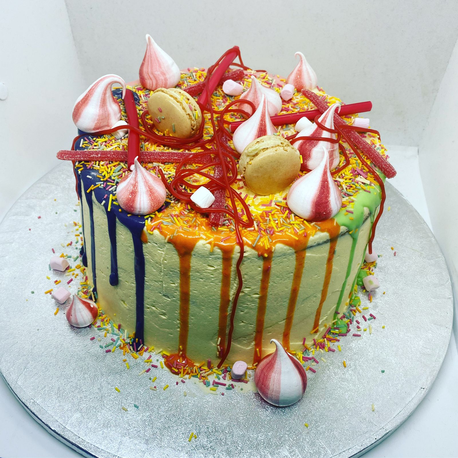 Lemon & White Chocolate Cake
